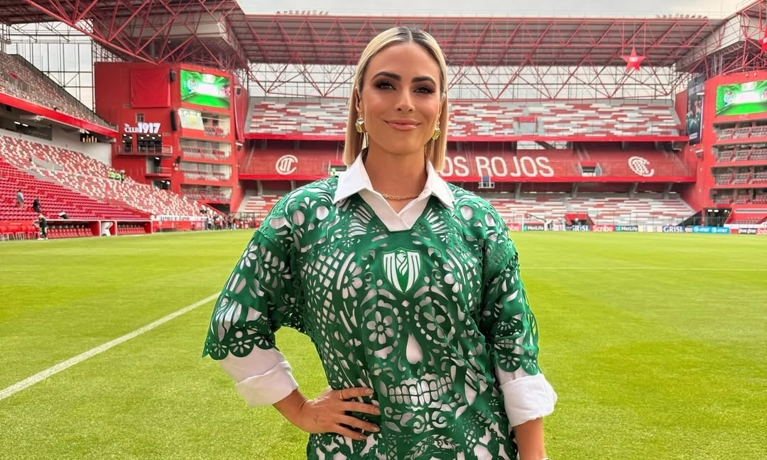Áo World Cup lấy cảm hứng từ Lễ hội Người chết gây sốt cộng đồng cổ động viên - hình ảnh - ok9tiger.com Áo World Cup lấy cảm hứng từ Lễ hội Người chết gây sốt cộng đồng cổ động viên - hình ảnh - ok9tiger.com