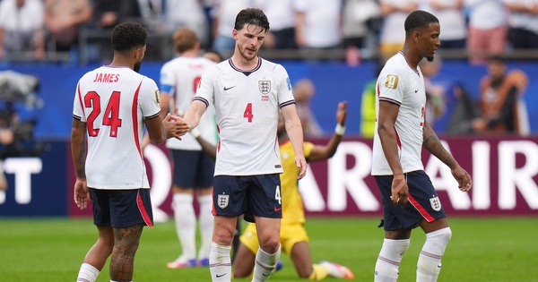 Declan Rice gây lo lắng cho đội tuyển Anh, HLV Tuchel cho cầu thủ đi chơi golf - hình ảnh - ok9tiger.com