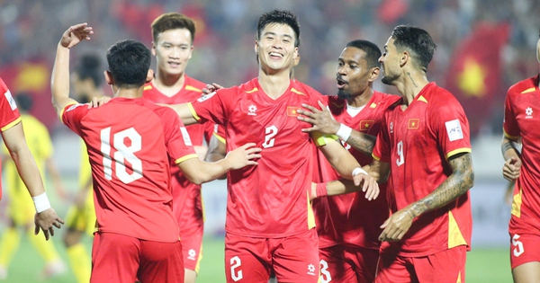 OK9 chính thức: Đội tuyển Việt Nam mang hàng công ‘Brazil hóa’ cực mạnh đến AFF Cup - hình ảnh - ok9tiger.com OK9 chính thức: Đội tuyển Việt Nam mang hàng công ‘Brazil hóa’ cực mạnh đến AFF Cup - hình ảnh - ok9tiger.com