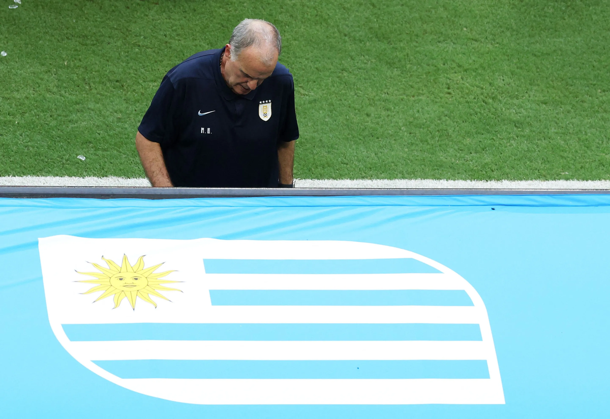 Vì sao HLV của Uruguay cúi mặt không chịu chụp ảnh World Cup 2026?: góc nhìn mới cho người chơi Việt - hình ảnh - ok9tiger.com