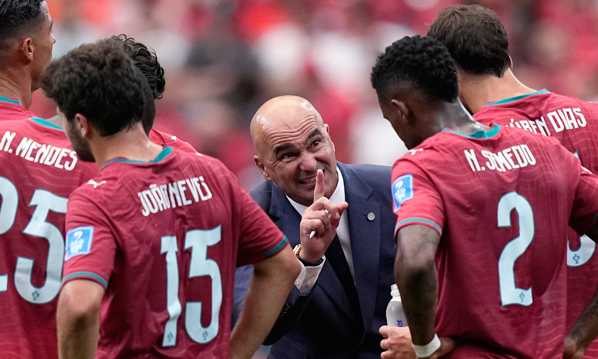 HLV Bồ Đào Nha: ‘Ronaldo là điểm tham chiếu trong hệ thống tấn công’ - hình ảnh - ok9tiger.com HLV Bồ Đào Nha: ‘Ronaldo là điểm tham chiếu trong hệ thống tấn công’ - hình ảnh - ok9tiger.com