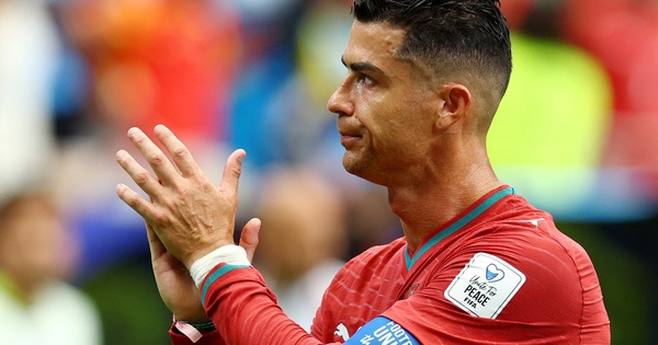 Thống kê tồi tệ của Ronaldo: Đá như thế, ‘cửa’ gì so với Messi! - hình ảnh - ok9tiger.com