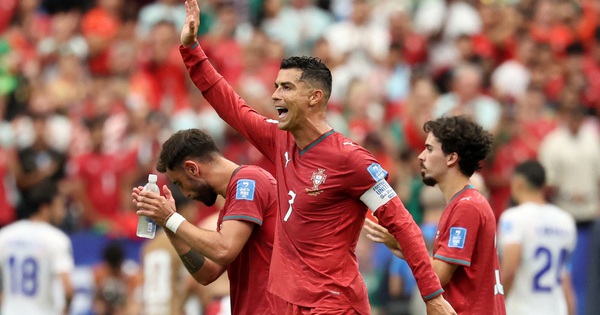 ‘Phù thủy’ Ghana tiên đoán Ronaldo vô địch World Cup, mở khóa cho Harry Kane ghi bàn - hình ảnh - ok9tiger.com ‘Phù thủy’ Ghana tiên đoán Ronaldo vô địch World Cup, mở khóa cho Harry Kane ghi bàn - hình ảnh - ok9tiger.com