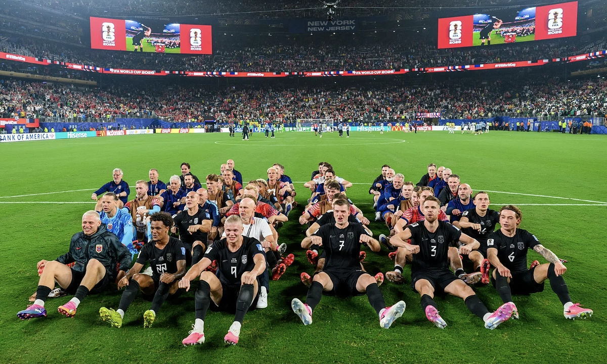 Màn ăn mừng độc nhất của Na Uy khi vượt qua vòng bảng World Cup - hình ảnh - ok9tiger.com Màn ăn mừng độc nhất của Na Uy khi vượt qua vòng bảng World Cup - hình ảnh - ok9tiger.com