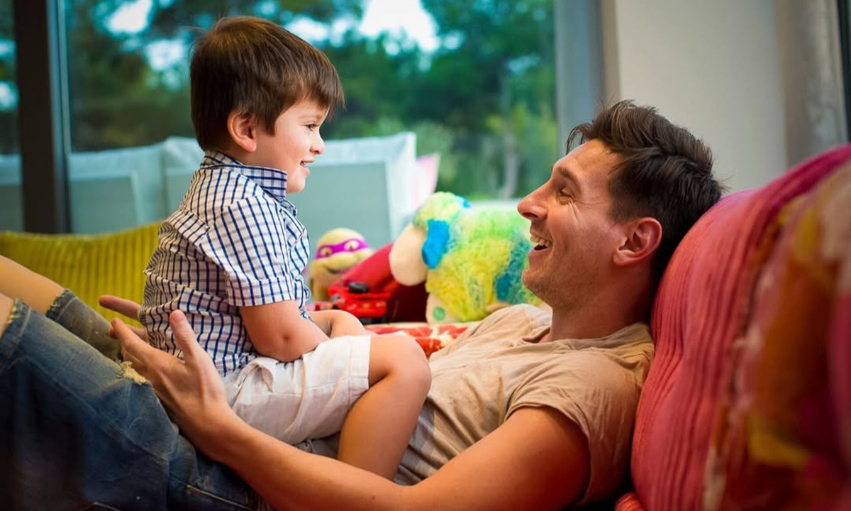 Vợ Messi xúc động chia sẻ kỷ niệm tuổi thơ của chồng nhân dịp sinh nhật - hình ảnh - ok9tiger.com Vợ Messi xúc động chia sẻ kỷ niệm tuổi thơ của chồng nhân dịp sinh nhật - hình ảnh - ok9tiger.com