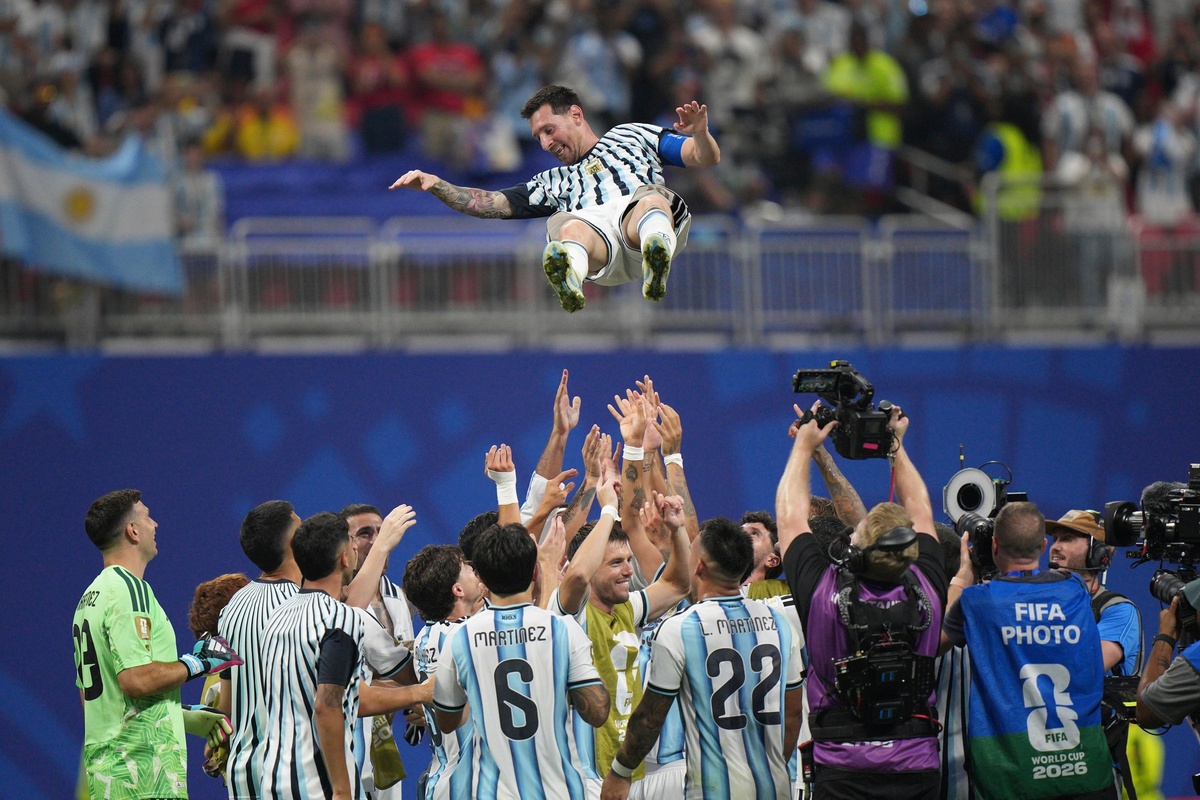 Messi, Haaland vào đội hình hay nhất vòng 1/8 World Cup 2026: góc nhìn mới cho người chơi Việt - hình ảnh - ok9tiger.com