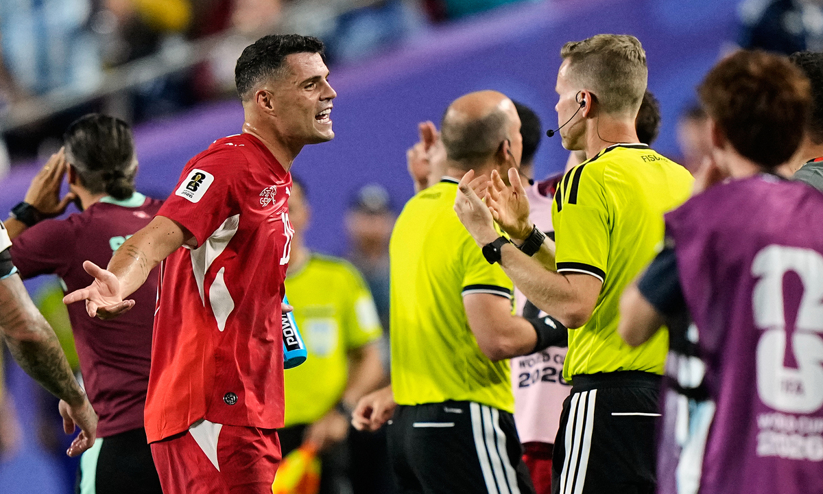 Đội trưởng Thụy Sĩ: ‘Trọng tài phá hỏng trận đấu với Argentina’: góc nhìn mới cho người chơi Việt - hình ảnh - ok9tiger.com